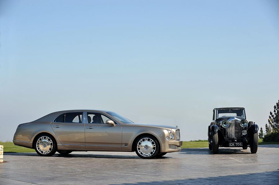  Bentley Mulsanne 2010 года  (фото 15 из 262)